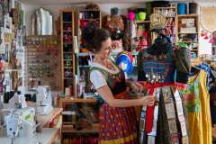 Portrait-Schneiderin_Foto-Micha-Wolfson